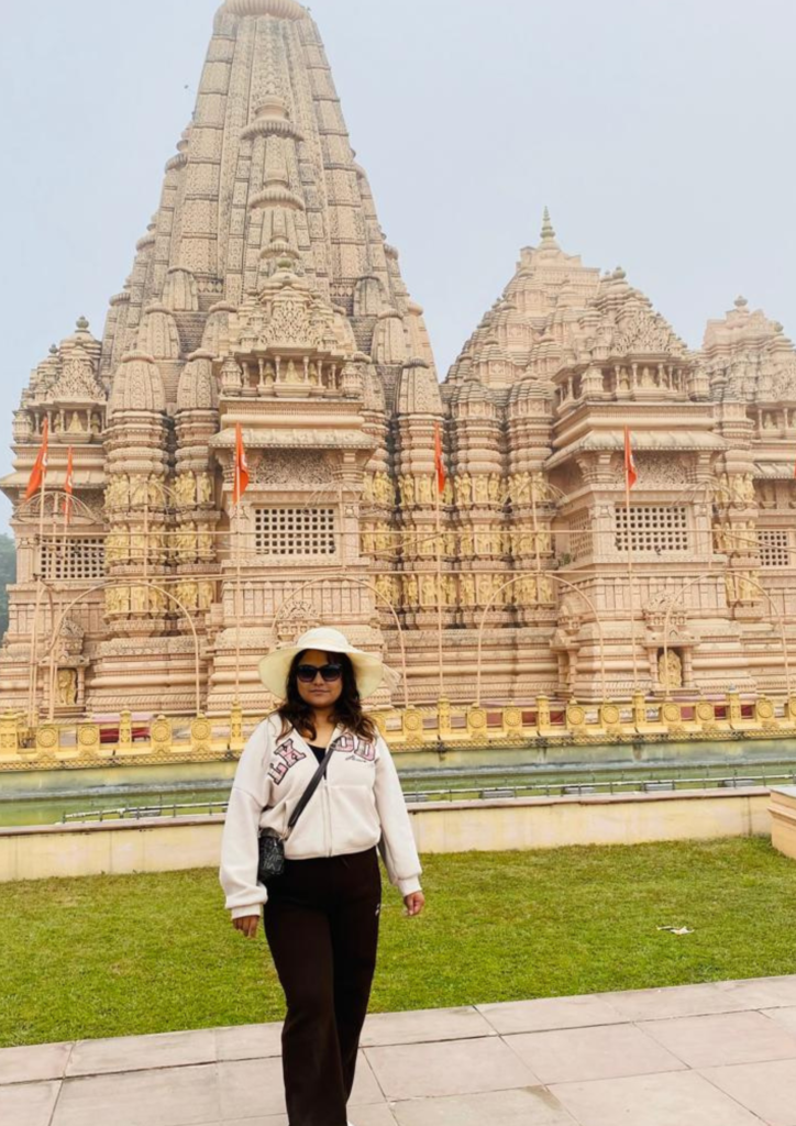 sushma khatri in cg temple